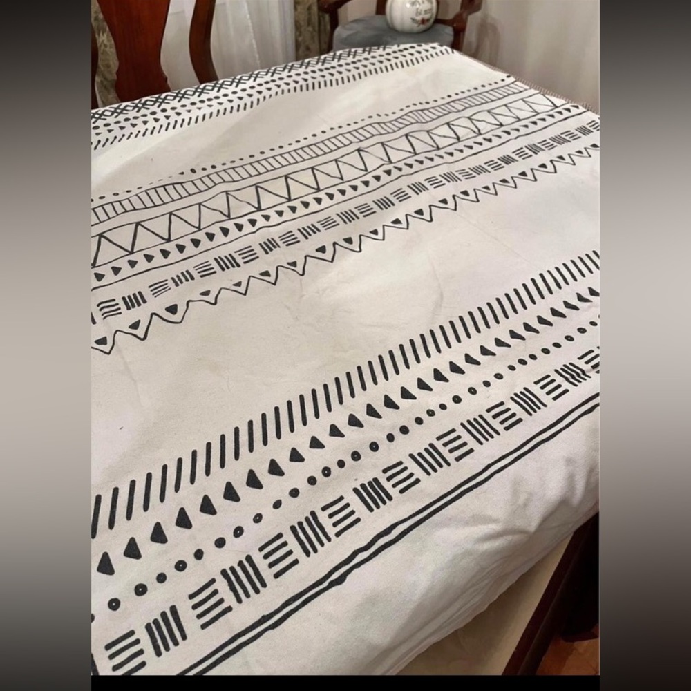 Unknown Brand Table Cloth